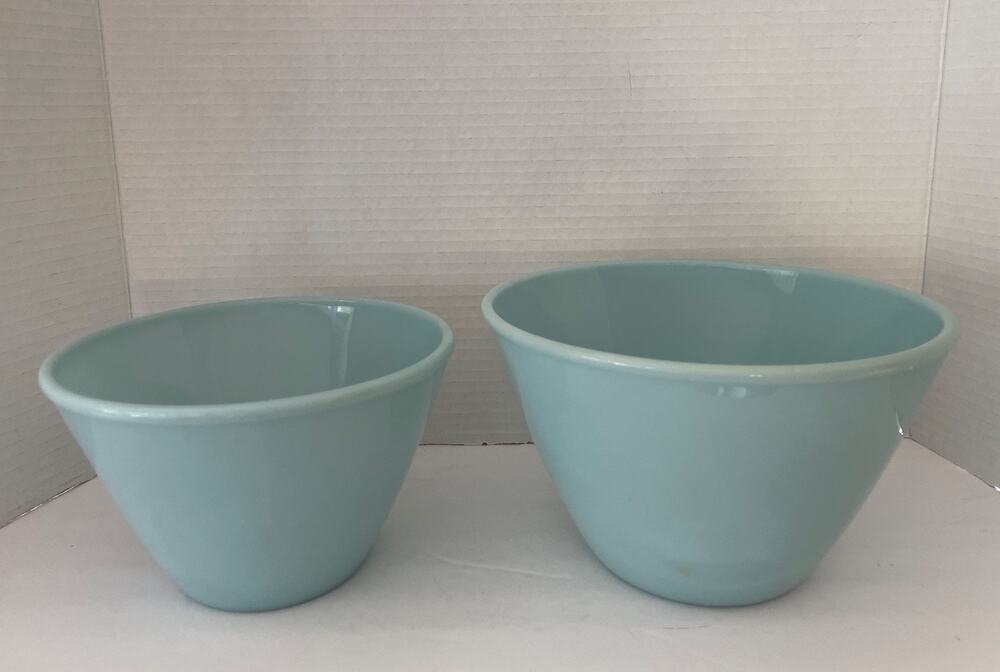 2 Fire King Blue Delphite Splash Proof Nesting Mixing Bowls 4" & 4 3/4" Vintage